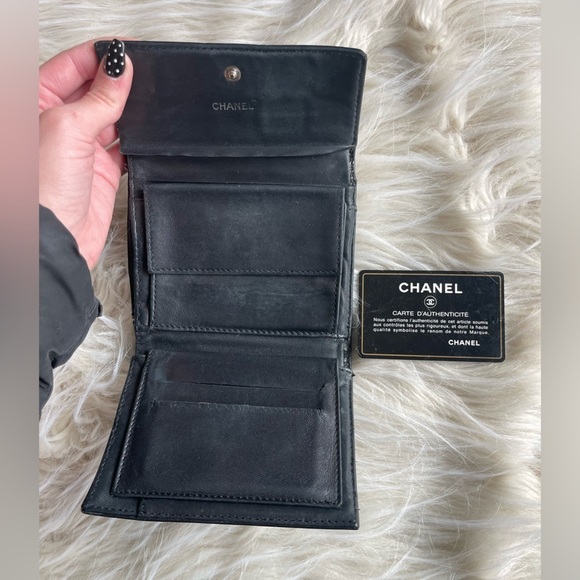 Chanel Leather Chocolate Bar Quilted Tri-Fold Wallet Black - Picture 6 of 12